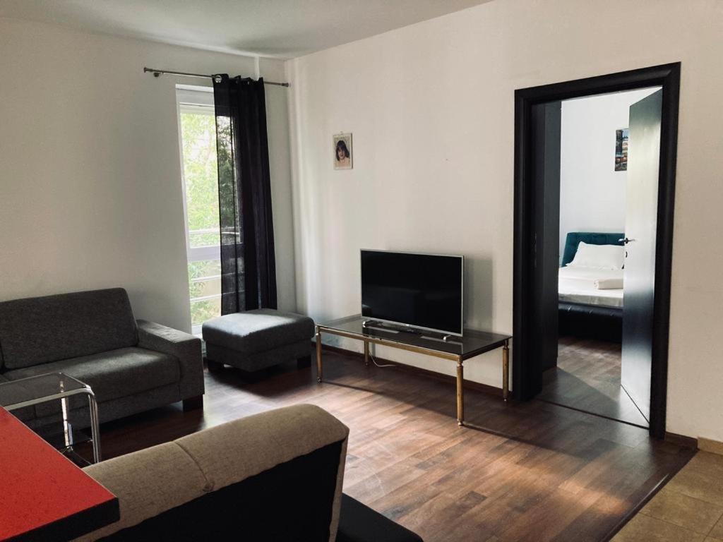 Апартаменти Apartament Edy Ефоріє-Норд Екстер'єр фото